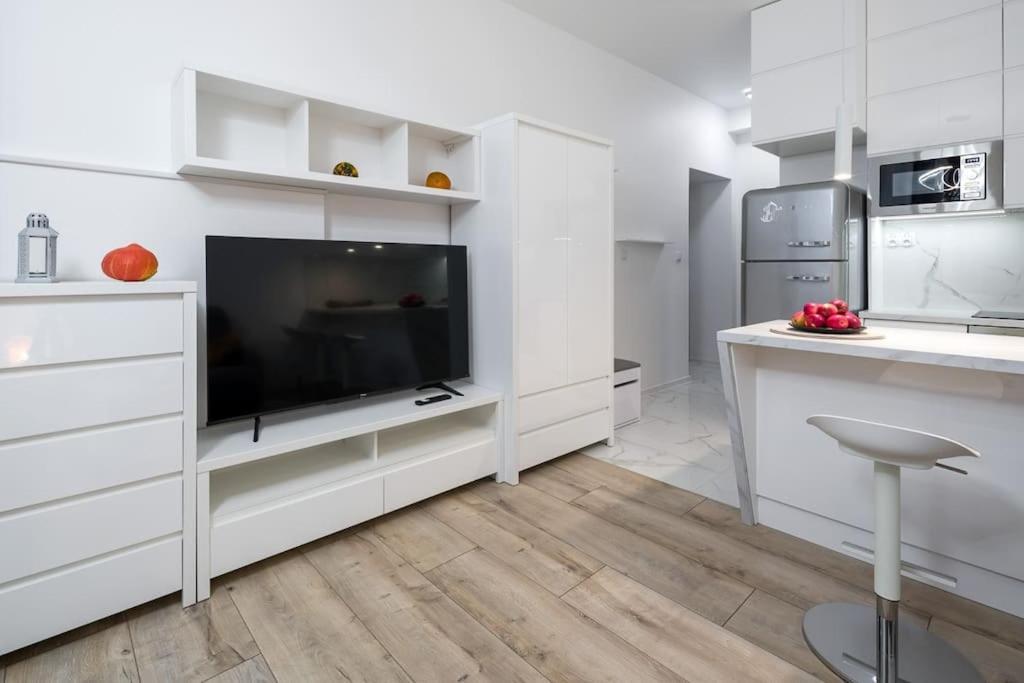 Charming Apartment In Calm And Central Area Krakow Ngoại thất bức ảnh